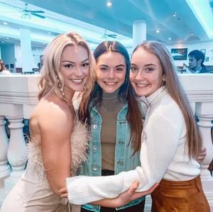 Meet your Posher, Valerie